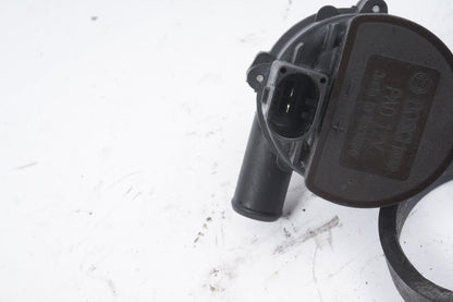 03 - 16 Mercedes W211 E320 E350 ML320 Auxiliary Water Pump 2118350364 OEM
