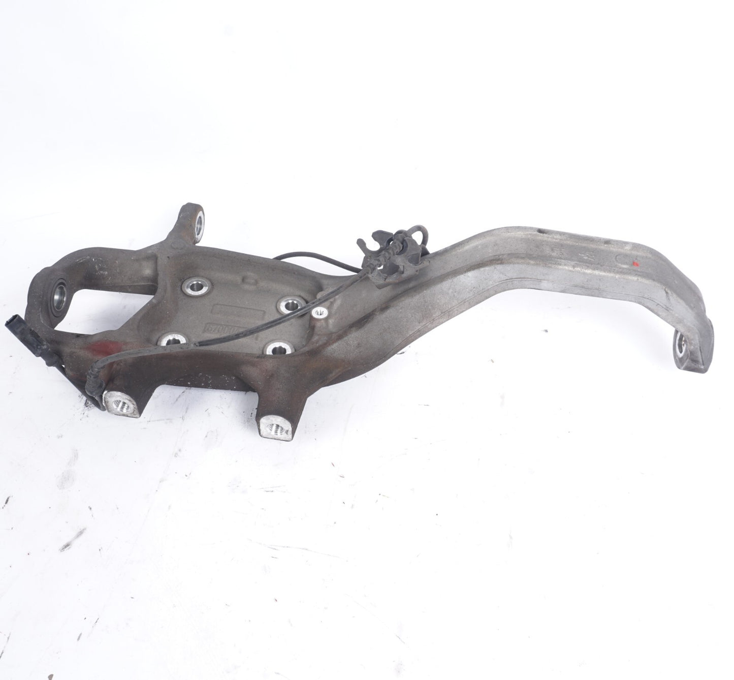 2014 - 2022 Maserati Ghibli Front Left Driver Knuckle Spindle Hub OEM