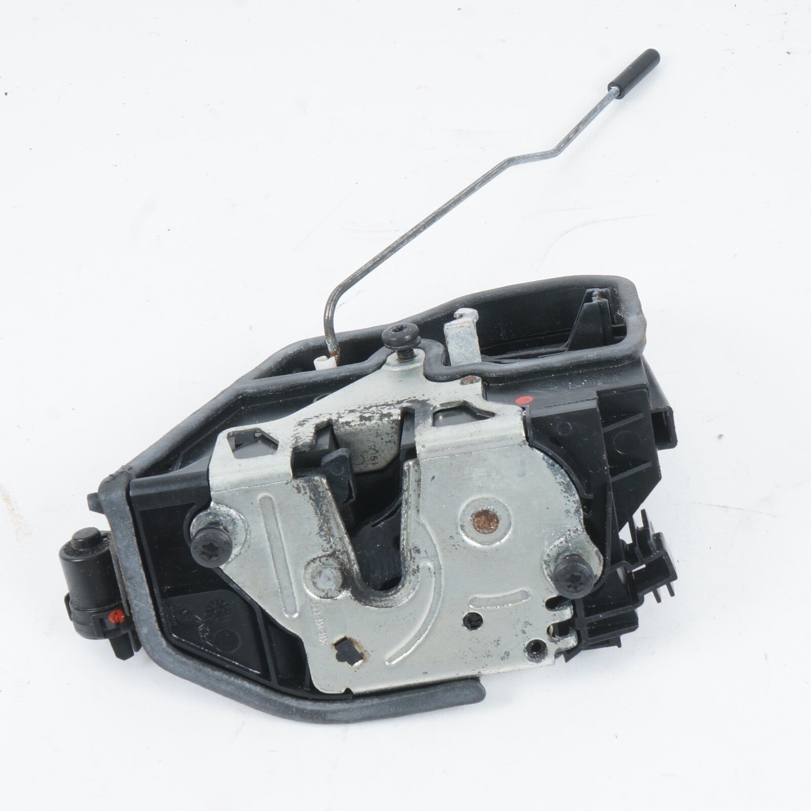 BMW 645i 650i DRIVER FRONT DOOR LOCK LATCH W/ HANDLE CARRIER e63 e64 7202143