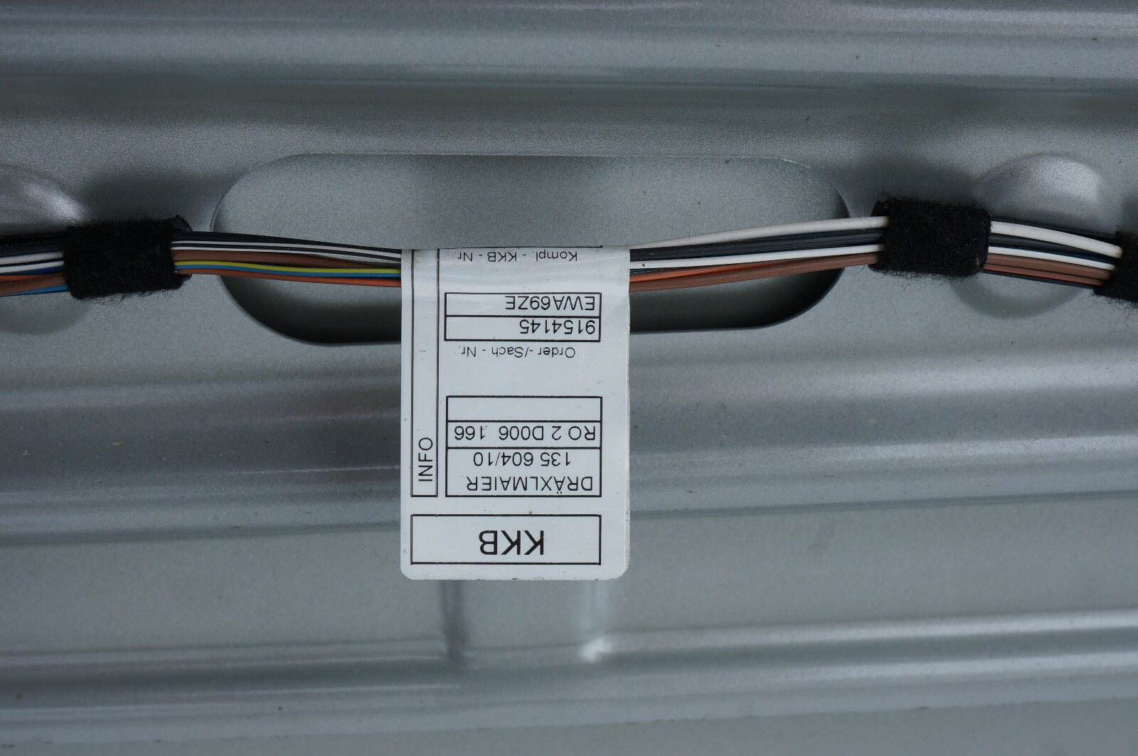 07-13 MINI COOPER R55 R56 R57 LEFT DOOR SHELL PANEL OEM