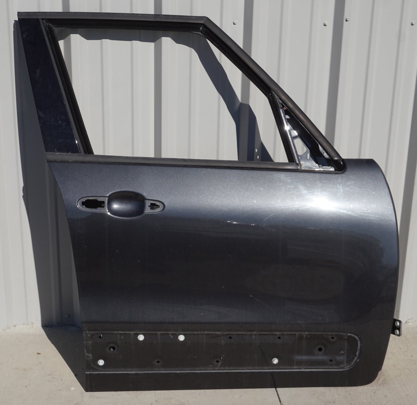 2014 - 2019 Fiat 500L Front Right Passenger Side Door Panel Trim OEM