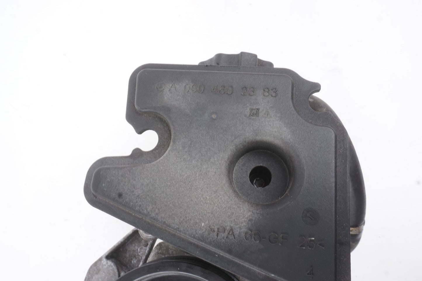 08-11 Mercedes W204 C300 Power Steering Pump Reservoir Assembly  OEM