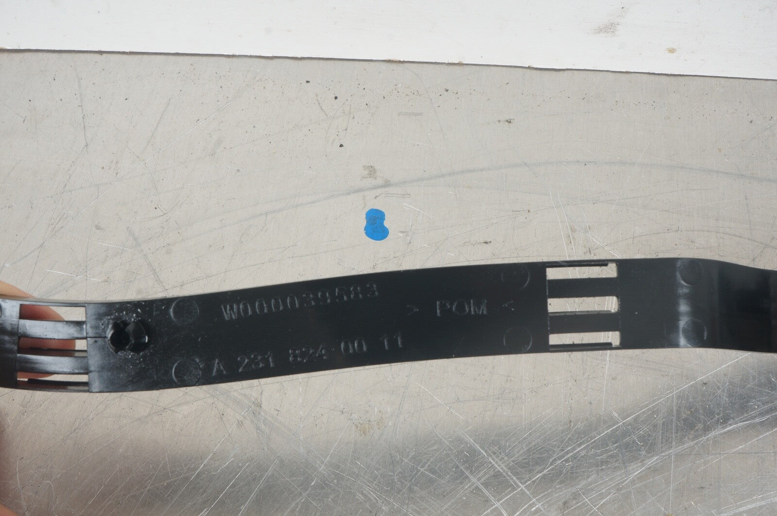2020 MERCEDES R231 SL550 SL450 SL63 WINDSHIELD WIPER ARM