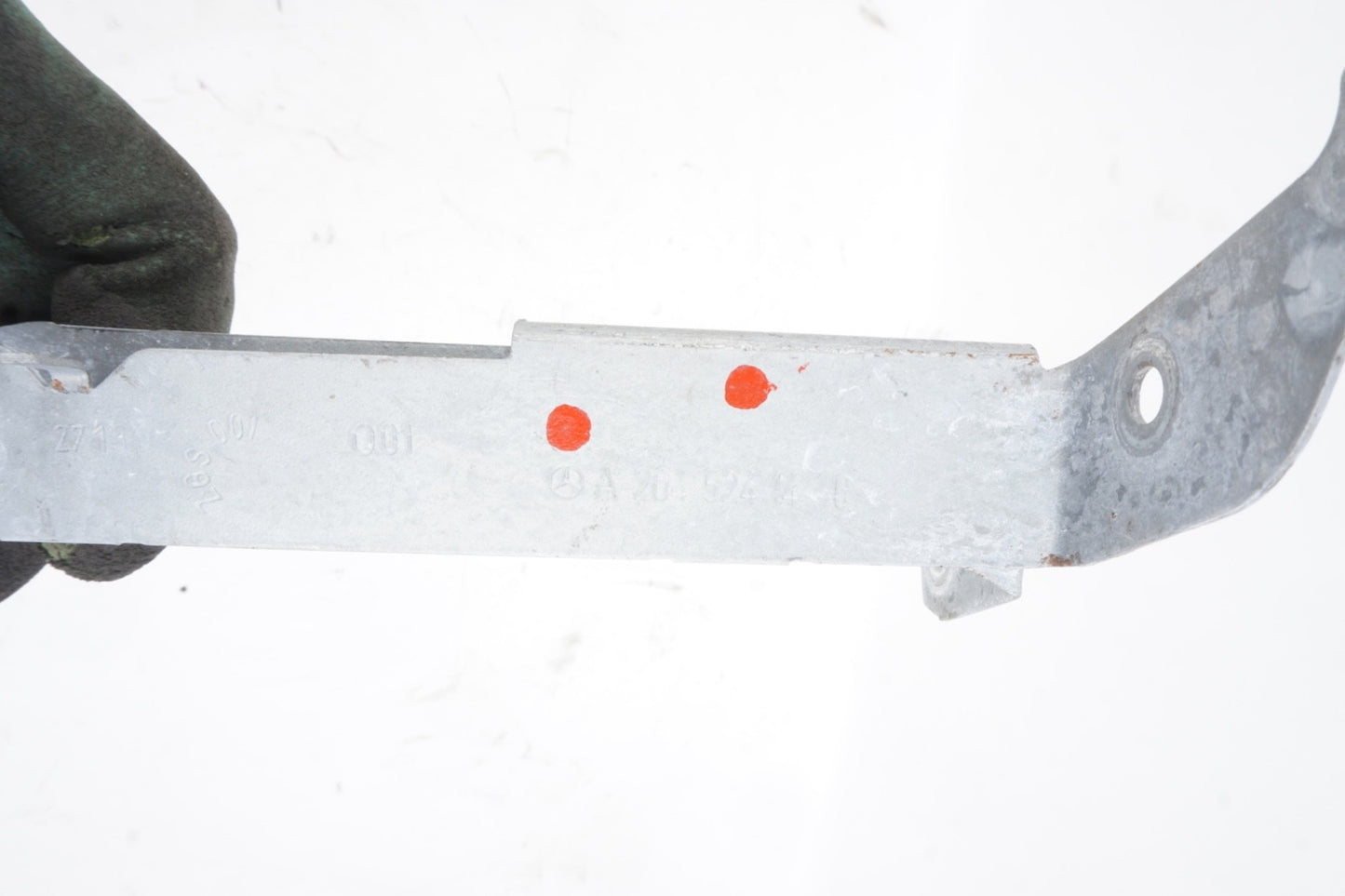 10-16 MERCEDES-BENZ W212 E400 ENGINE COMPARTMENT LOWER COVER BRACKET SET OEM