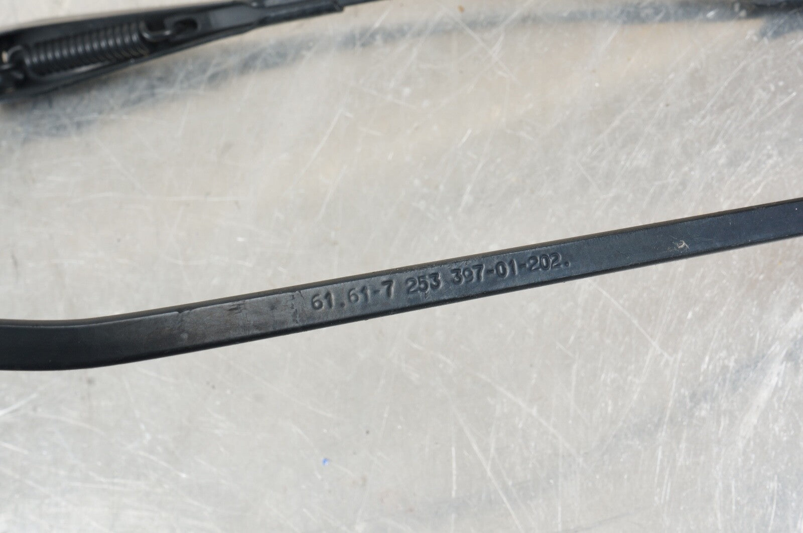 2010-2013 BMW 328I XDRIVE E92 FRONT LEFT & RIGHT WINDSHIELD WIPER ARM SET OEM