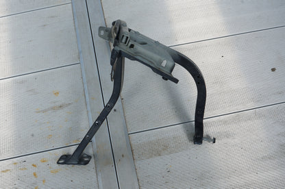 2007-2010 AUDI A8 S8 FRONT RIGHT HEADLIGHT CROSS SUPPORT BRACE 4E0821138F OEM