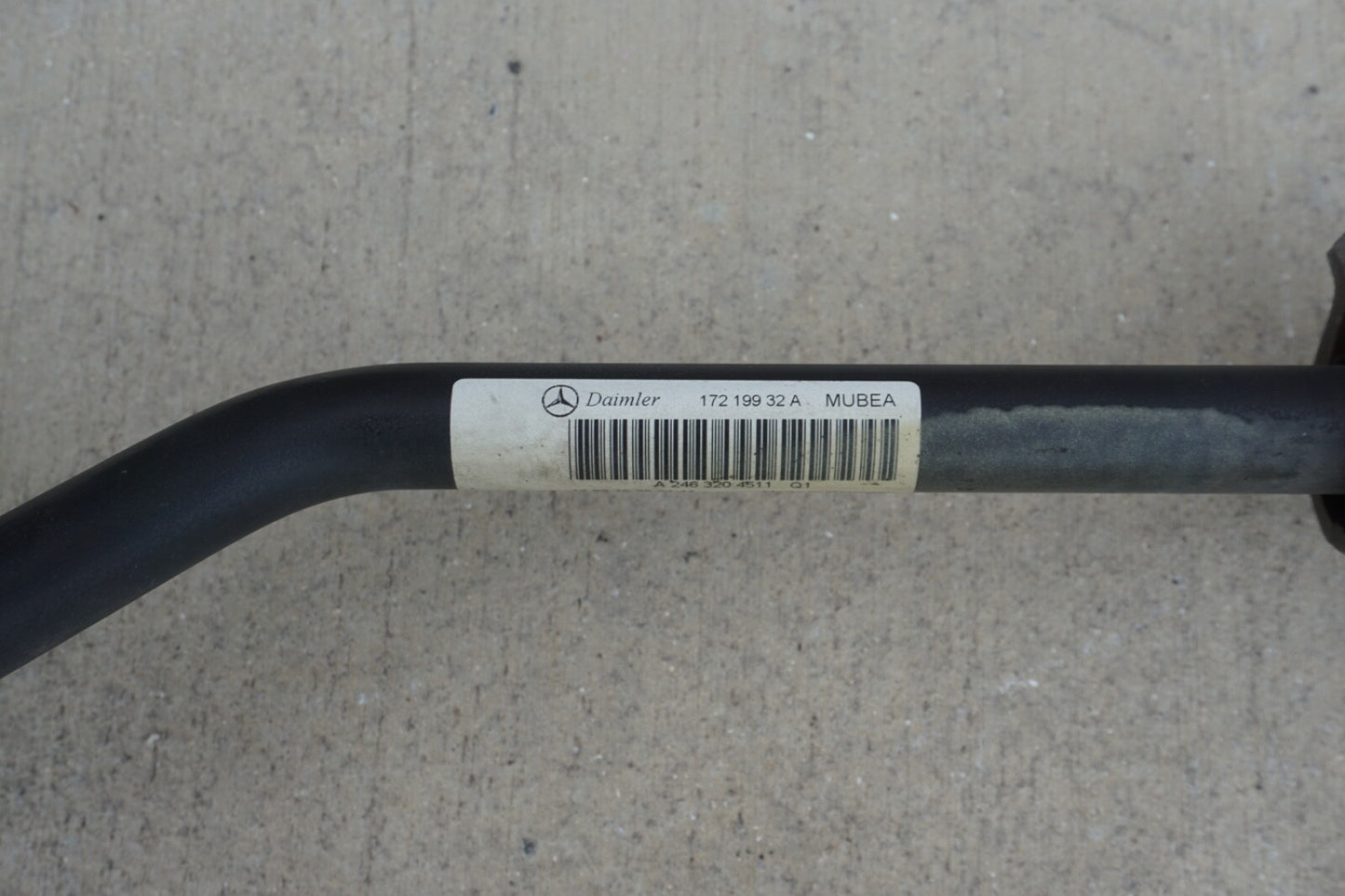 2015-2020 MERCEDES GLA250 X156 4MATIC REAR ANTI ROLL STABILIZER SWAY BAR OEM