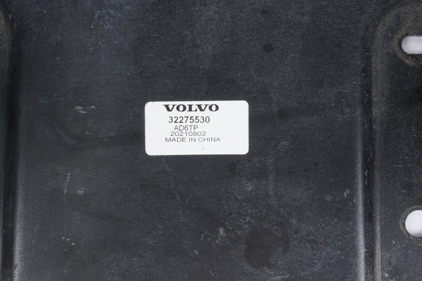 2021 2022 2023 2024 POLESTAR 2 A/C AIR COMPRESSOR BRACKET 32275530 OEM