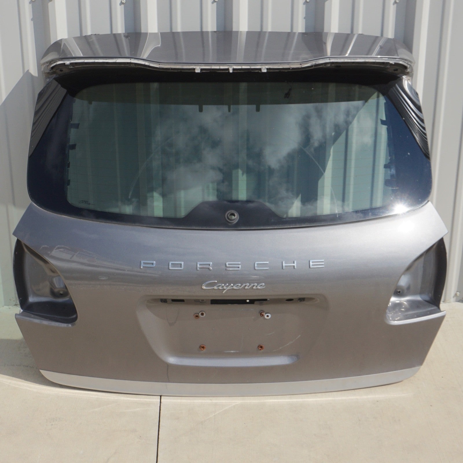 11-14 Porsche Cayenne 958 Trunk Tailgate Liftgate W/ Glass Gray 95851201107 OEM