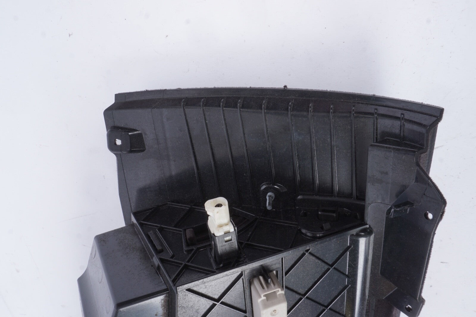 09-15 BMW 750Li F02 Right Side Glove Box Dash Storage Compartment 9143941 OEM