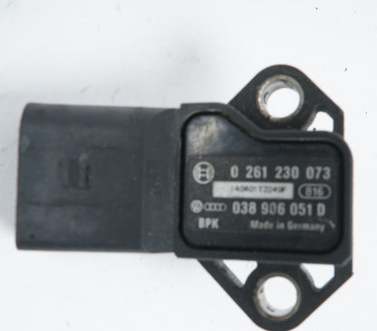 2012 - 2016 VOLKSWAGEN EOS AIR INTAKE MANIFOLD MAP PRESSURE SENSOR  OEM