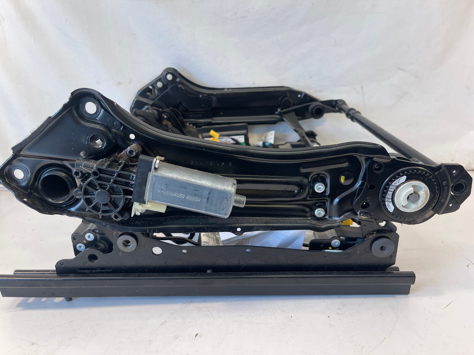 MERCEDES W251 W164 X164 R350 FRONT LEFT DRIVER SEAT TRACK RAIL W/ WIRE OEM