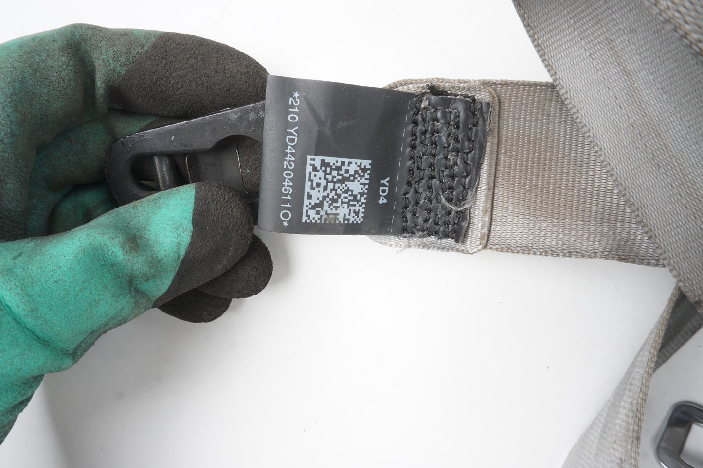 2011-2017 Audi D4 A8 A8L Front Right Passenger Seat Belt Retractor OEM