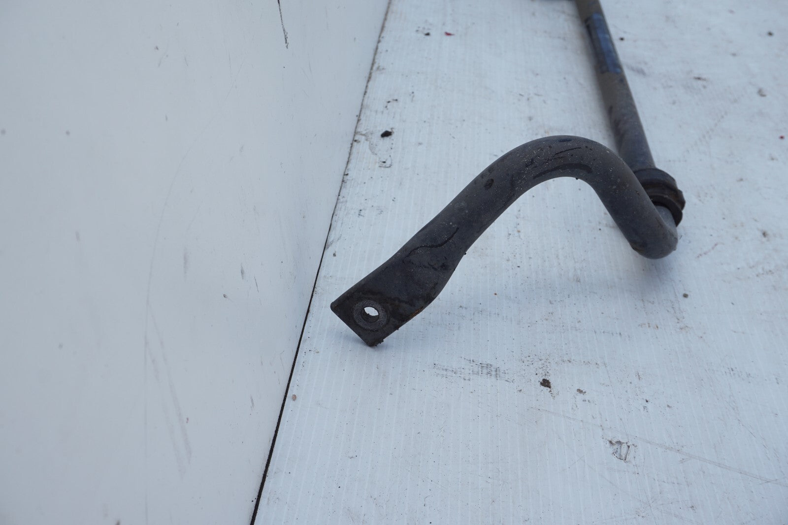 12-17 AUDI A8L A8 FRONT STABILIZER SWAY ANTI ROLL BAR  OEM