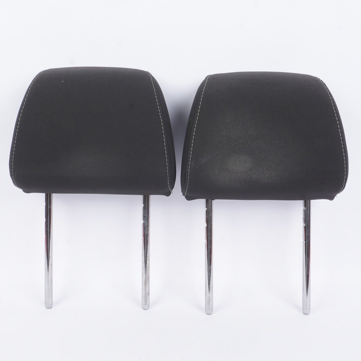 2015-2018 Ford Focus Front Seat Leather Head Rest Set of 2 Black 2016 2017