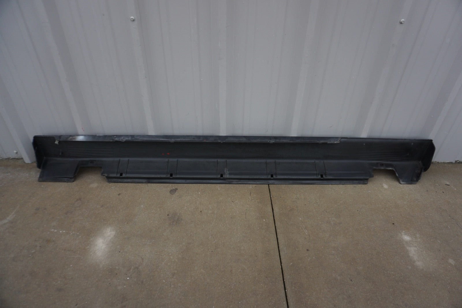 1987 - 1993 Cadillac Allante Right Passenger Side Rocker Panel Skirt Molding OEM