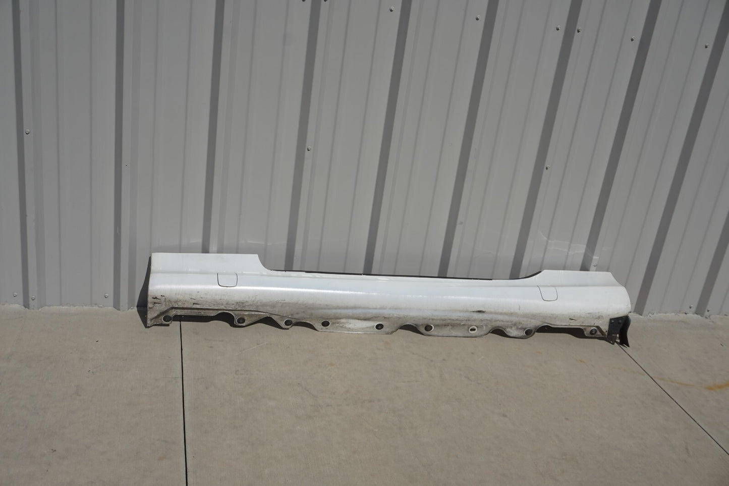 2003-2008 Mercedes R230 SL500 SL550 Left Driver Side Rocker Panel Molding OEM