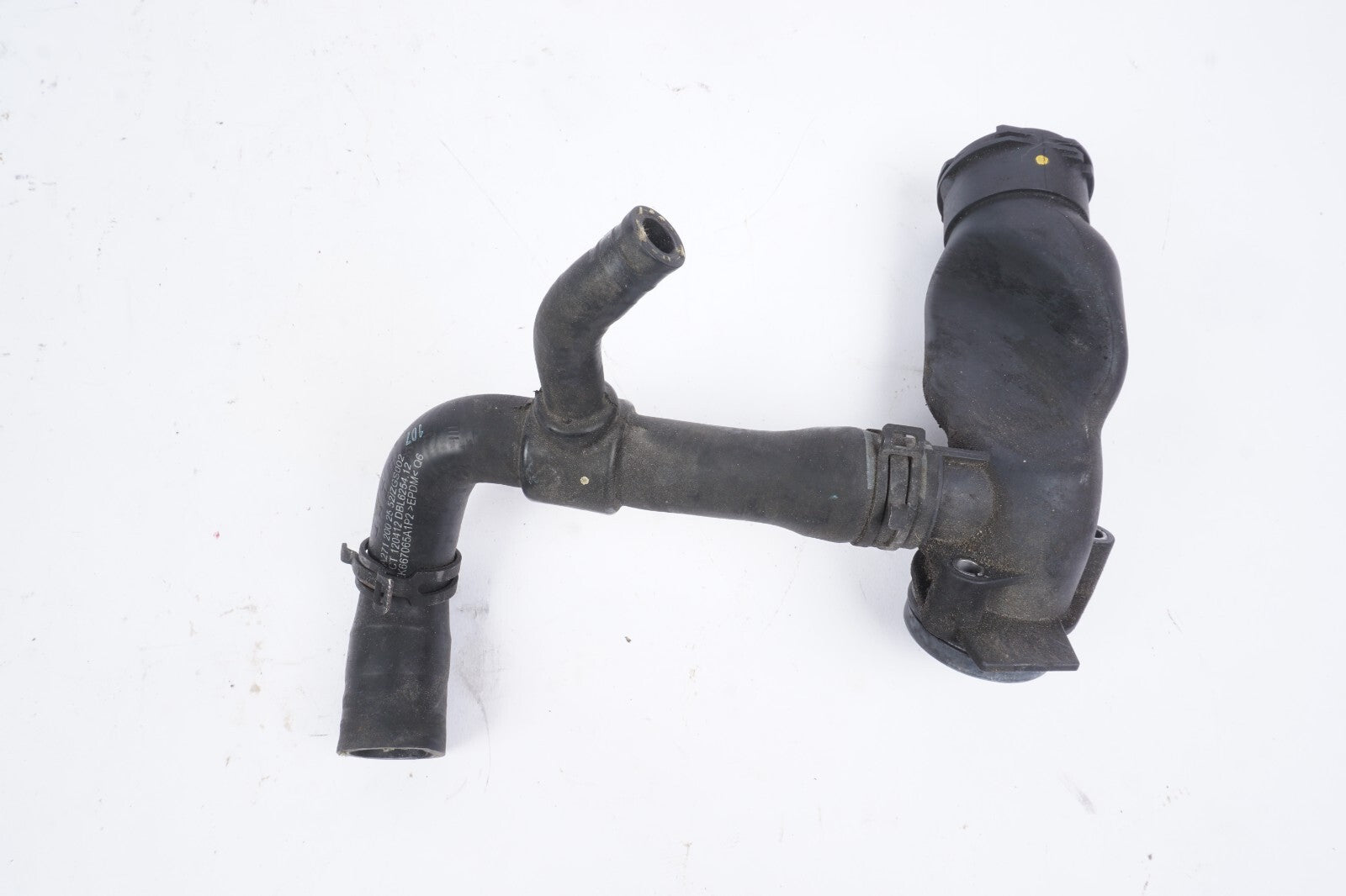 12-14 Mercedes W204 C250 Coolant Hose Line Pipe OEM