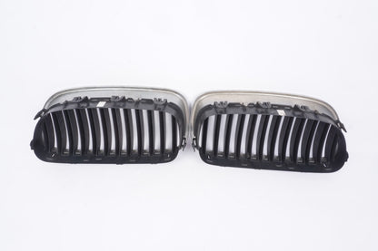2011-2013 BMW 528i 535i xDrive Front Left Right Bumper Grille Set OEM 7200727