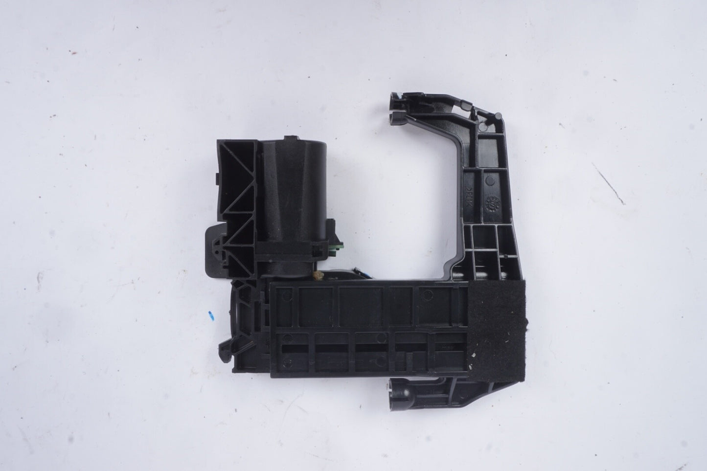 07-13 Mercedes S550 Front Left Seat Headrest Adjustment Motor 0009700026 OEM