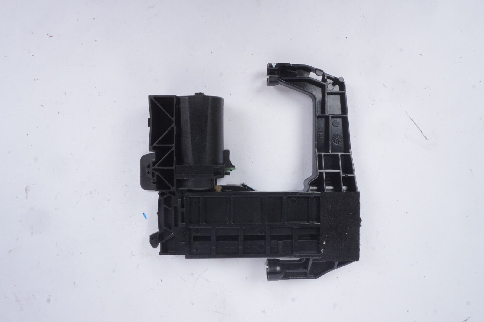 07-13 Mercedes S550 Front Left Seat Headrest Adjustment Motor 0009700026 OEM