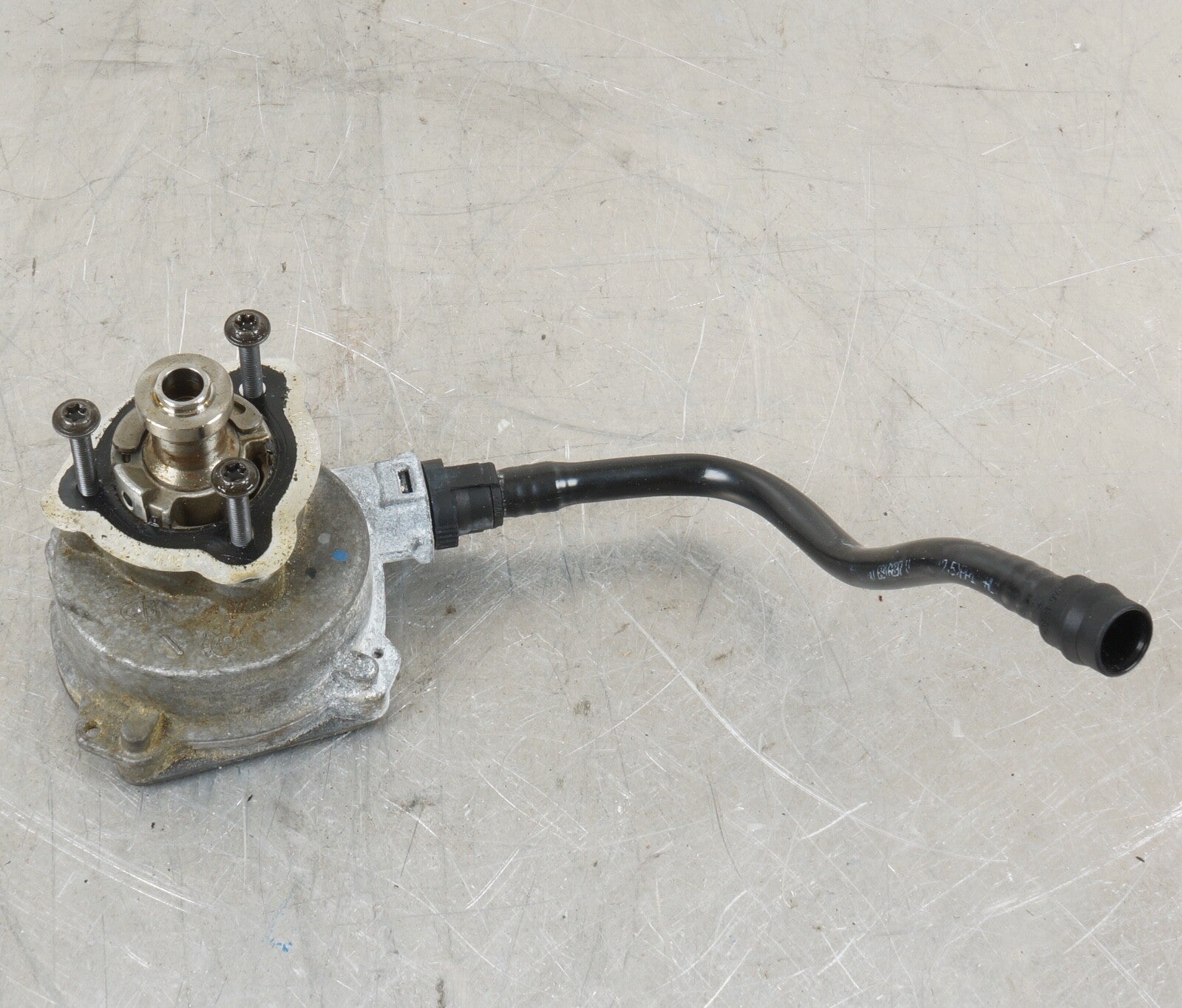 2007-2013 BMW 328I - Vacuum PUMP 7558344