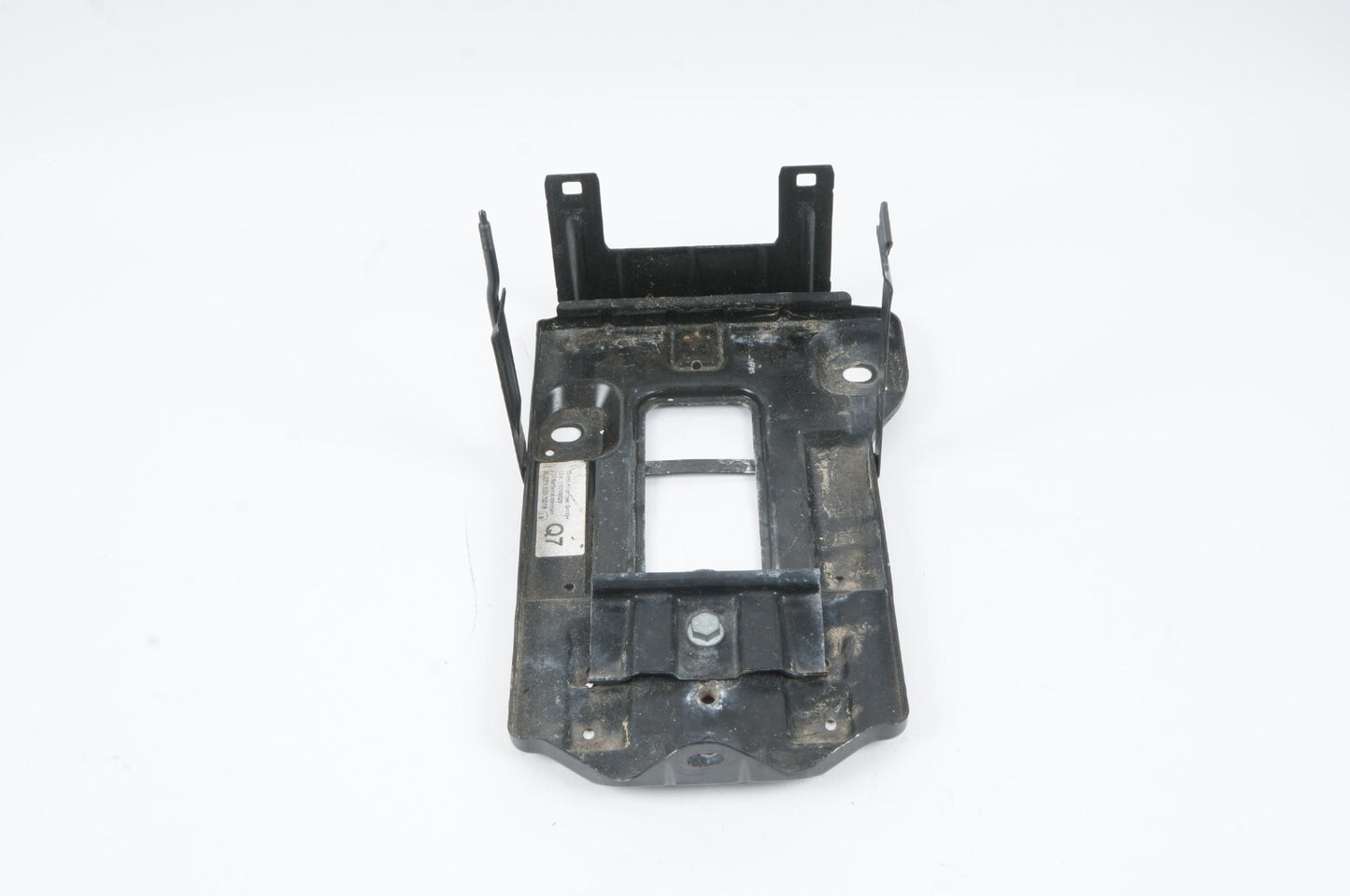 07-09 Mercedes S550 W221 BATTERY TRAY BRACKET A2216201018 OEM
