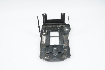 07-09 Mercedes S550 W221 BATTERY TRAY BRACKET A2216201018 OEM