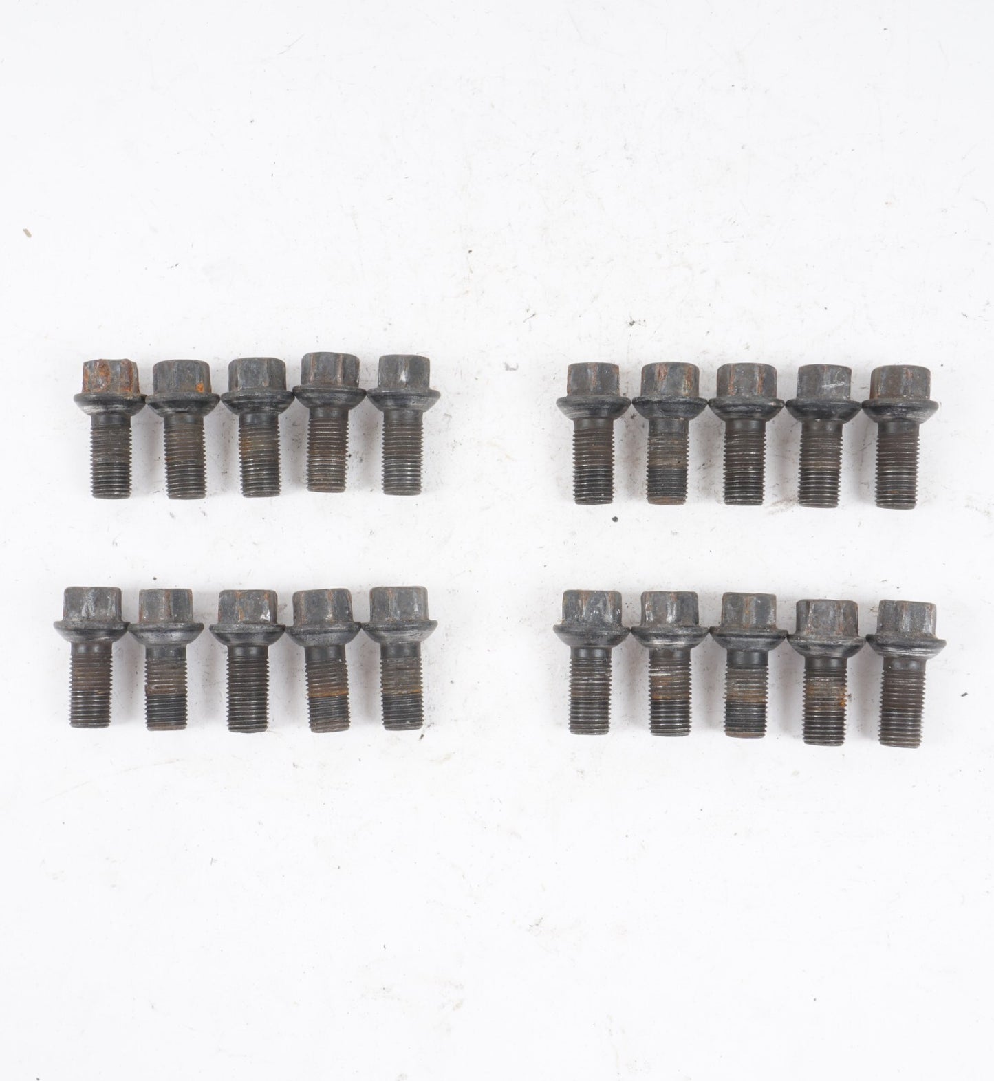2008 - 2014 Mercedes-Benz W204 C300 C350 WHEEL LUG NUT BOLTS SET OF 20 OEM