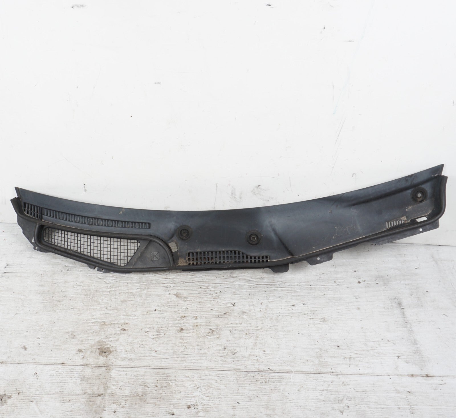 14 - 17 Mercedes S550 W222 Front Windshield Cowl Panel Trim Cover 2228300028 OEM