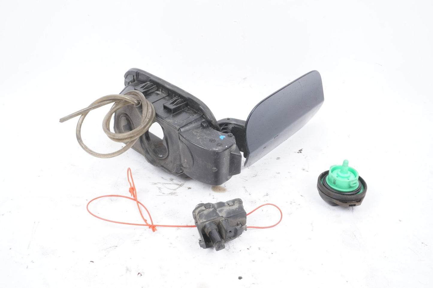 2012 - 2017 Audi A8L A8 Fuel Tank Door w/ Cap & Actuator  OEM