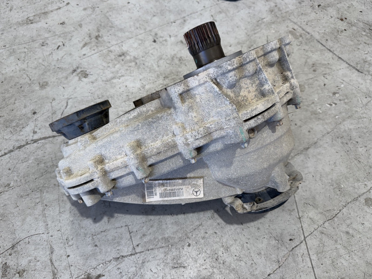 Transfer Case Assembly for Mercedes-Benz GL320 GL350 ML300 ML350 A2512802900 OEM