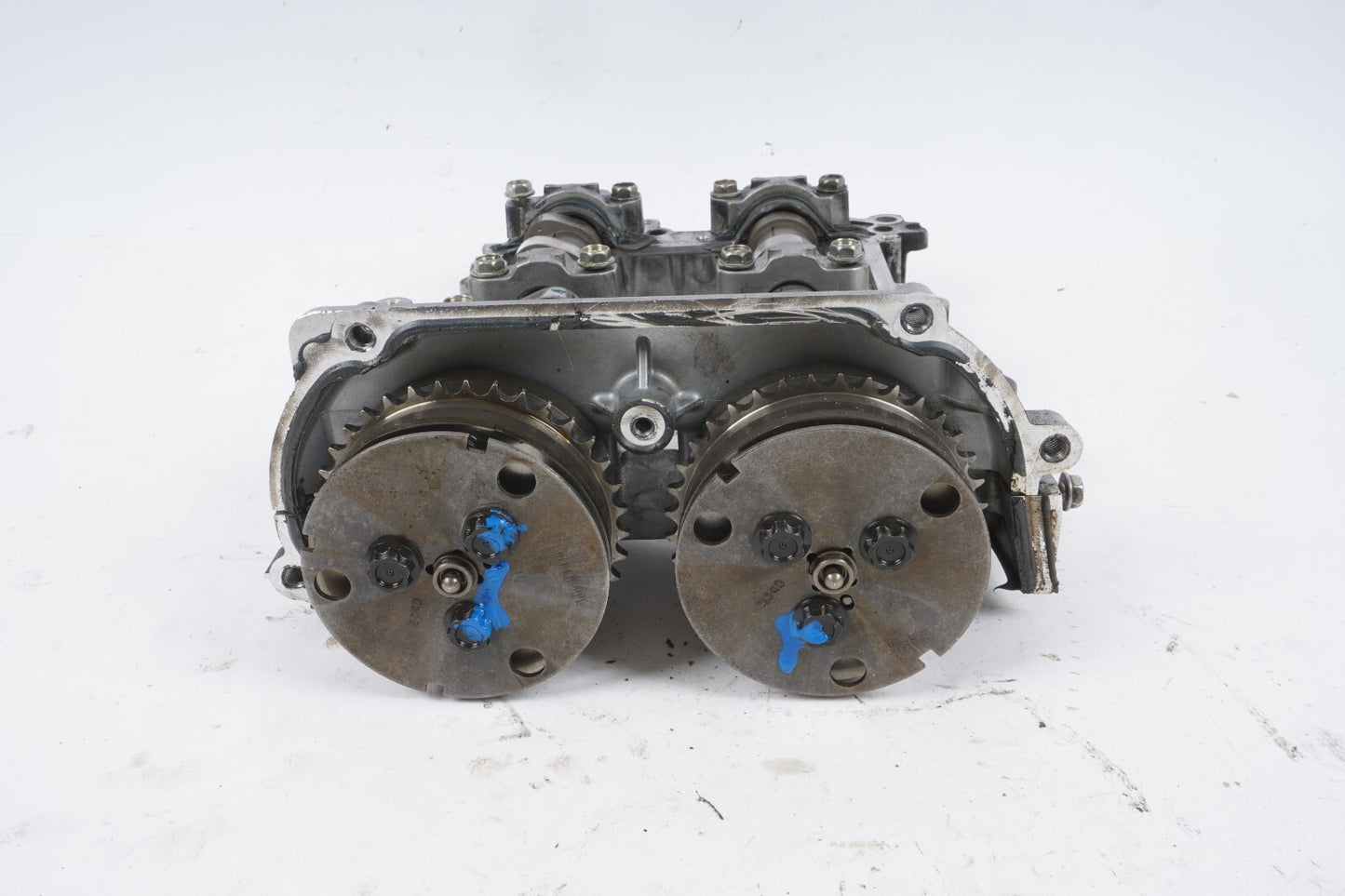 2011-2013 BMW 550I GT F07 N63 4.4L CAMSHAFTS WITH TRAY LEFT DRIVER SIDE OEM