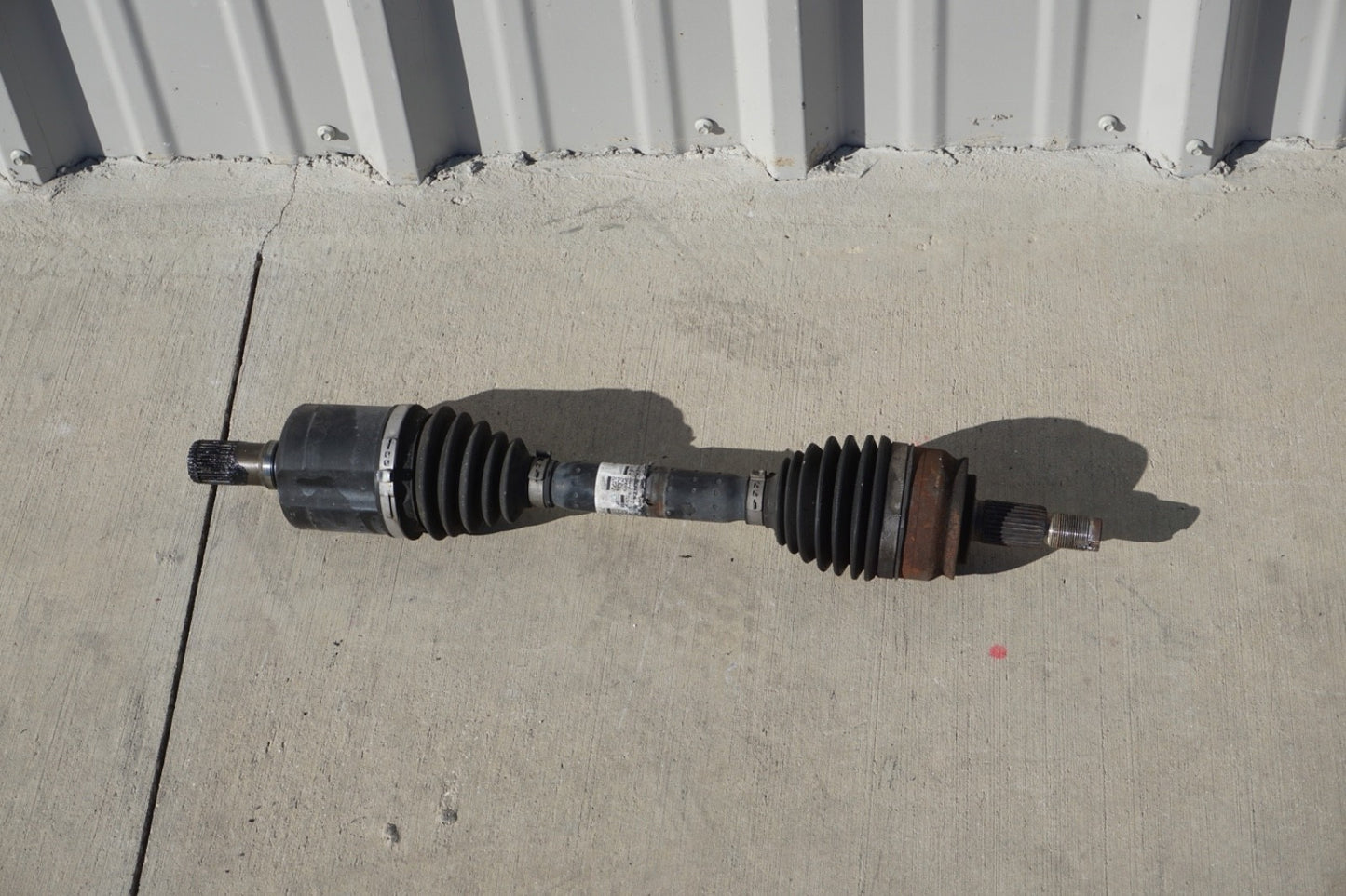 2016 - 2018 FIAT 500X FRONT LEFT DRIVER SIDE AXLE SHAFT OEM 2.4L