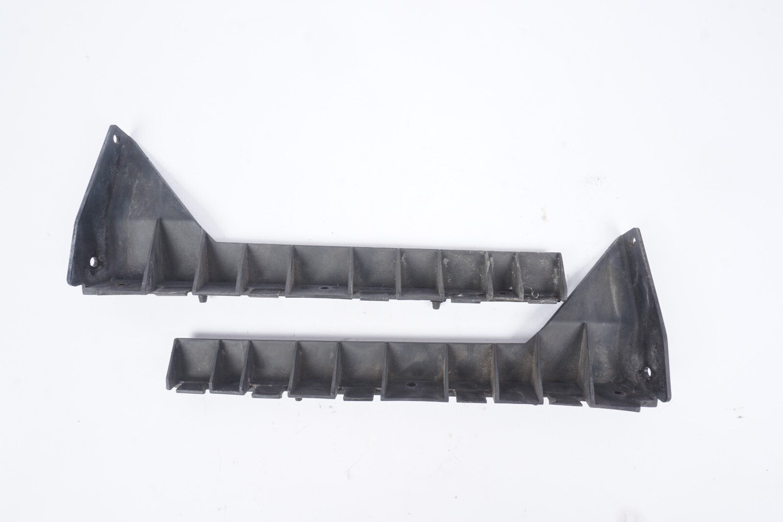 2004  - 2010 Audi A8 A8L Rear Bumper Bracket Left & Right OEM