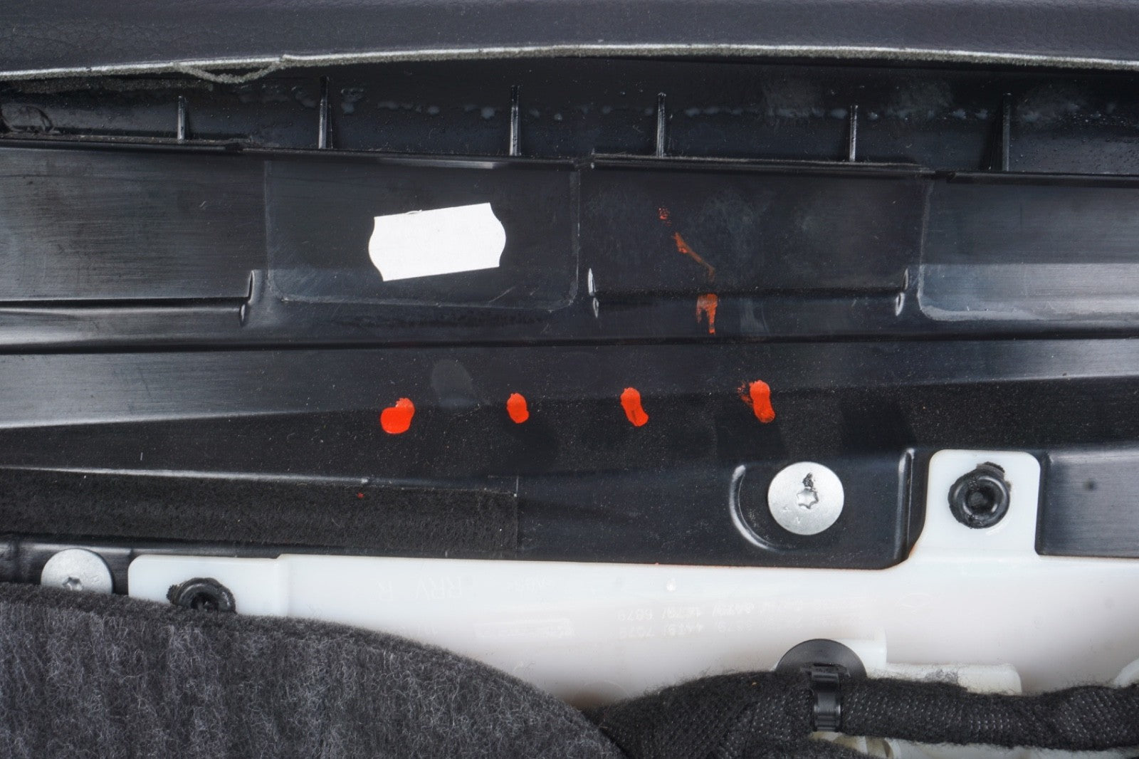 2014 - 2020 MERCEDES S550 REAR RIGHT INNER DOOR PANEL BLACK AND BROWN