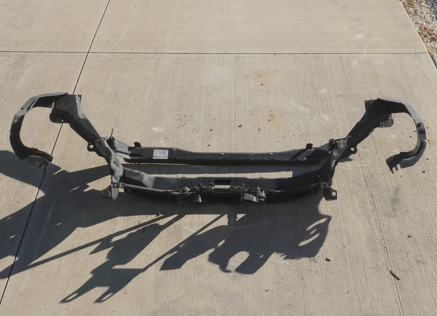 03-08 Mercedes R230 SL500 SL55 Upper Radiator Support Core Headlight Bracket Oem