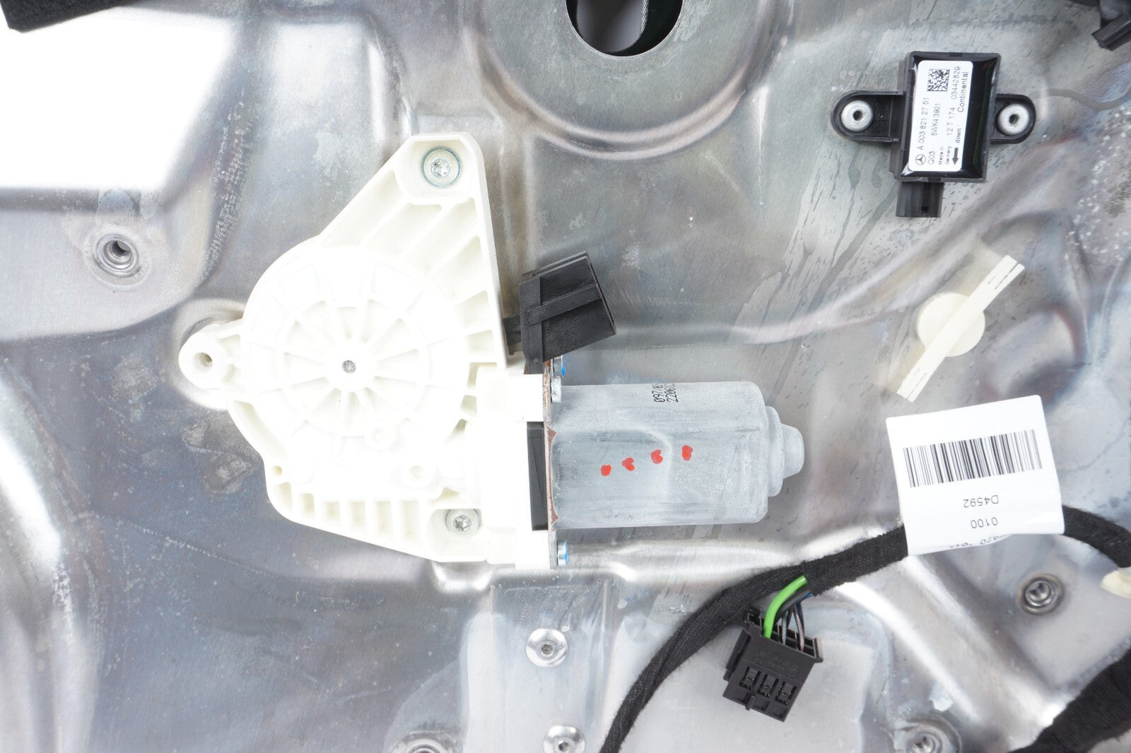 07-13 Mercedes S550 S400 Rear Right Passenger Side Window Regulator & Motor OEM