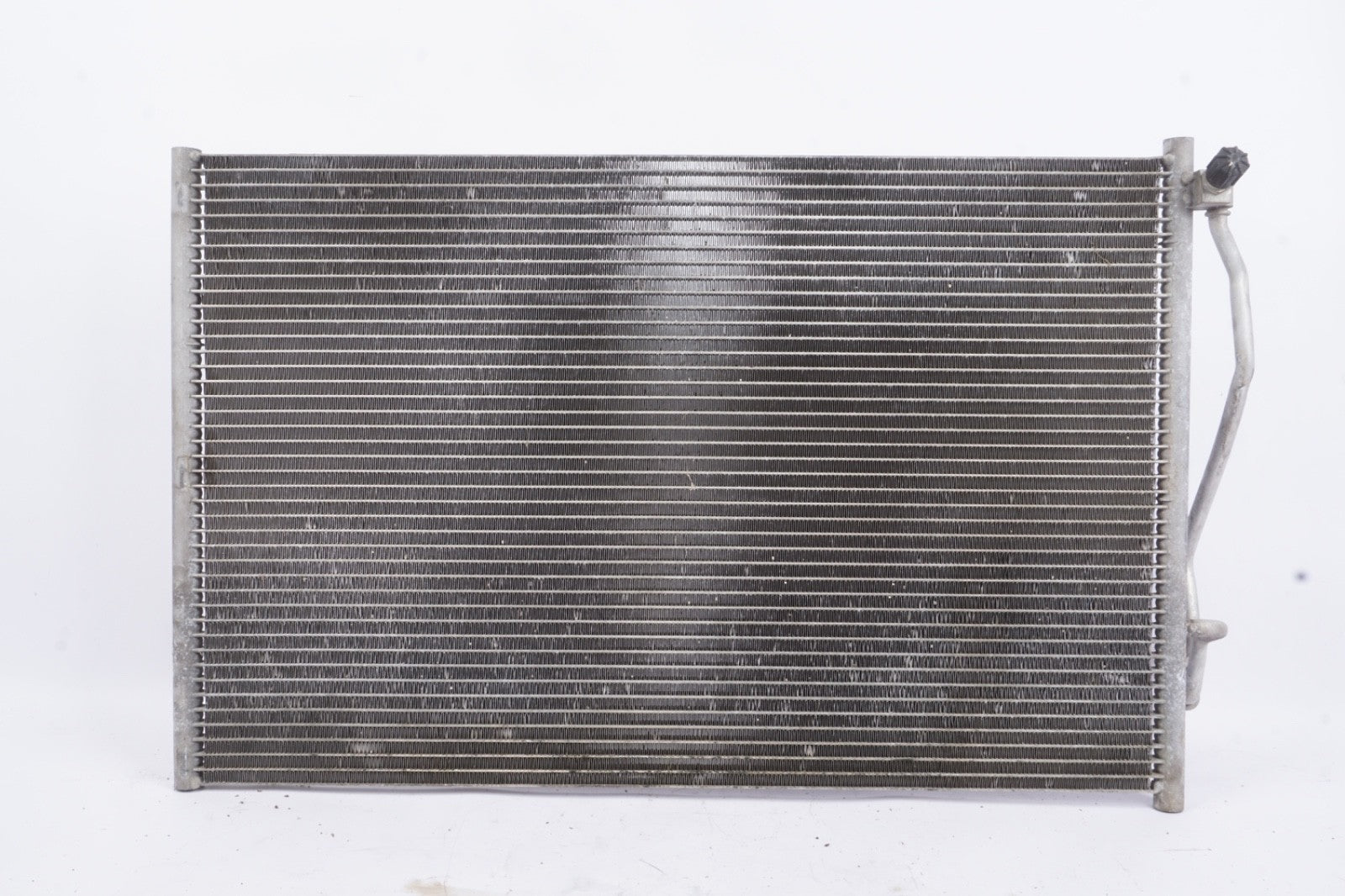 2010 - 2013 Mercedes  W221  S550 AC A/C Air Conditioning Condenser