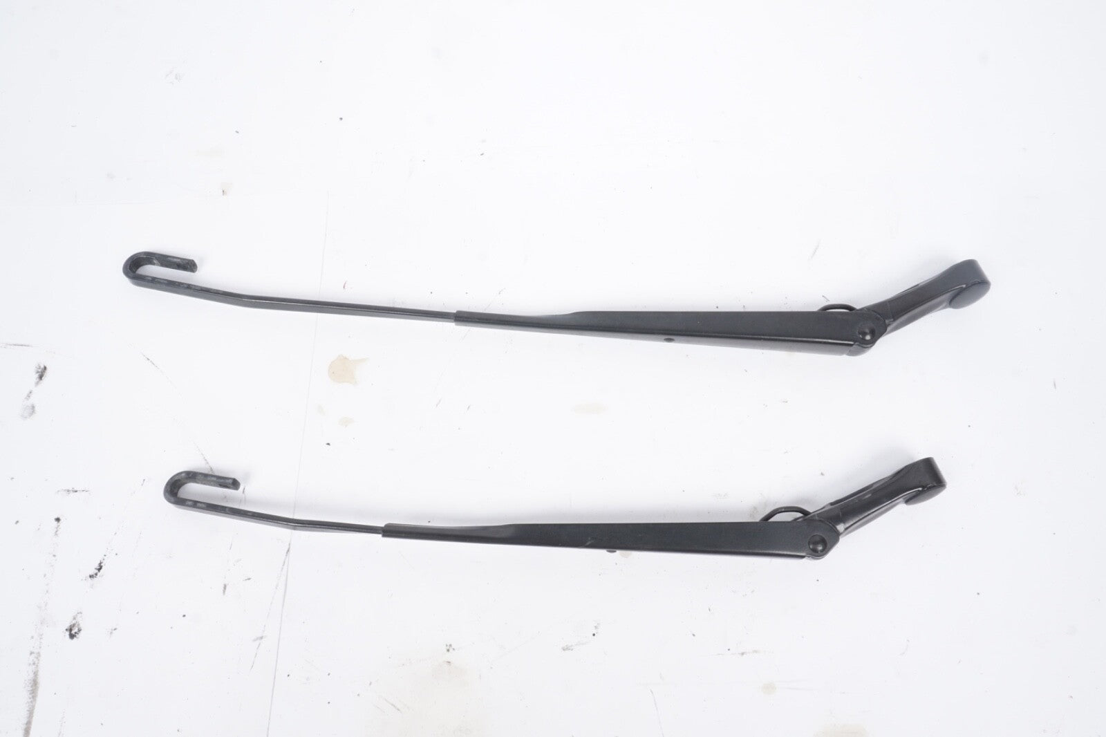 99-04 Porsche Boxster Front Right Left Windshield Wiper Arm Set 2 PCS