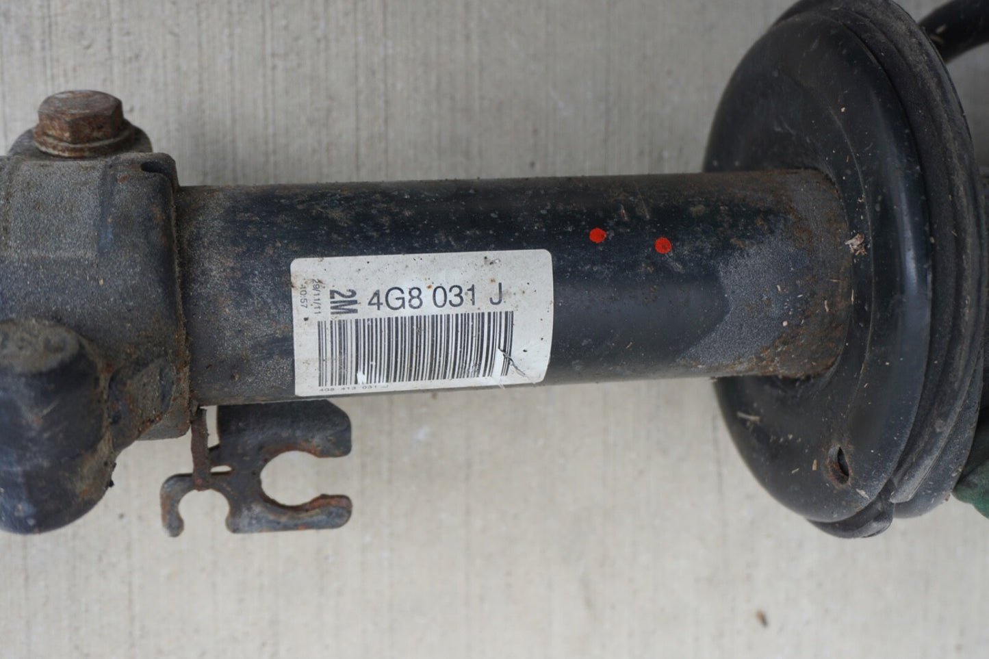 2012 - 2017 AUDI A7 FRONT RIGHT SHOCK ABSORBER STRUT & COIL SPRING OEM 4G8031J