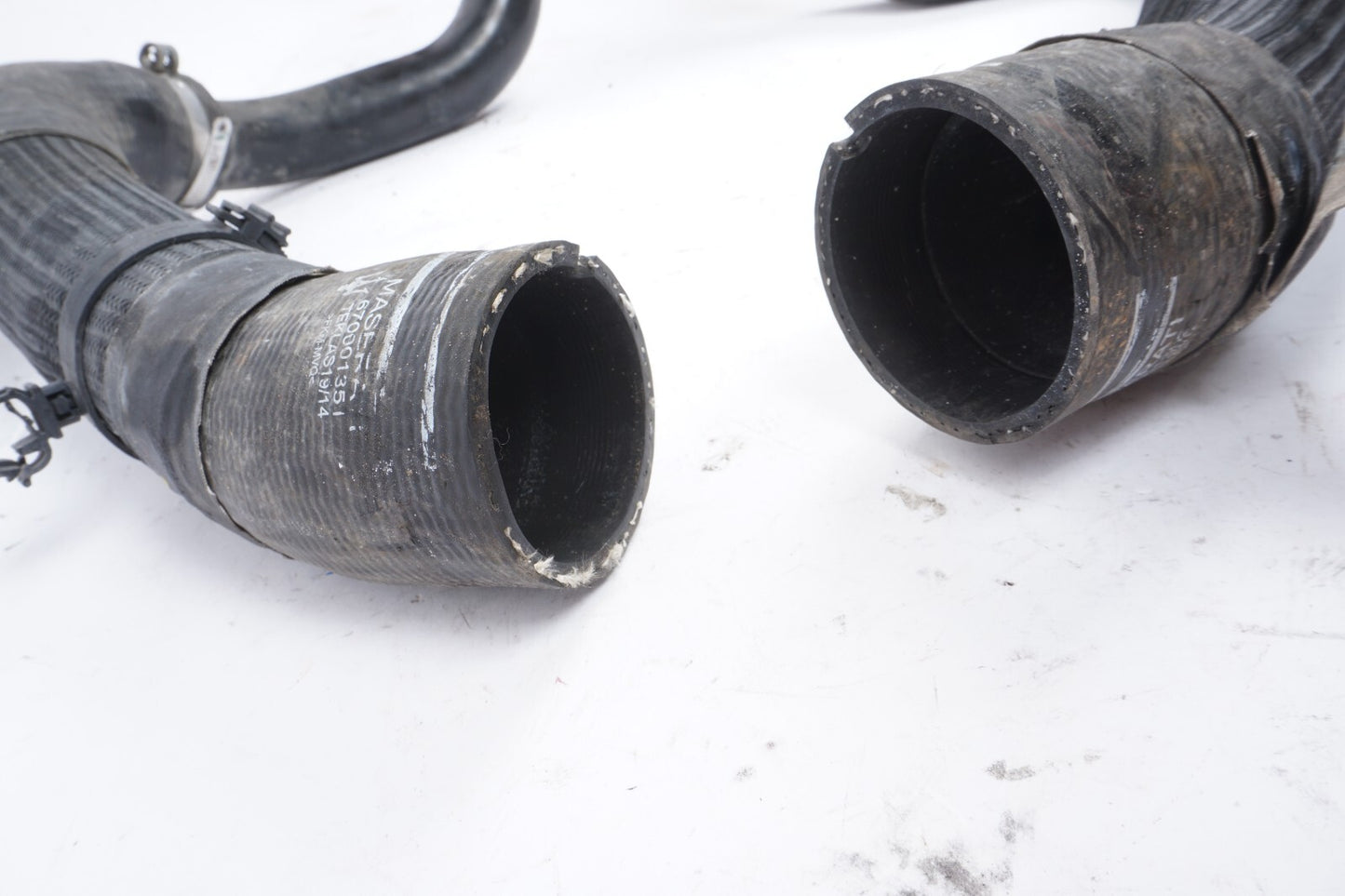 2014-2019 Maserati Ghibli 3.0l Intercooler Intake Hose Pipe Left & Right OEM 51k