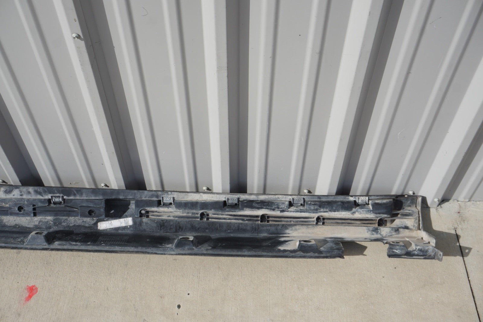 2006 - 2011 MERCEDES ML350 RIGHT SIDE SKIRT ROCKER COVER PANEL MOLDING OEM
