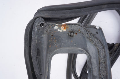 10-14 MERCEDES-BENZ C207 E350 COUPE REAR LEFT SIDE WINDOW SEAL