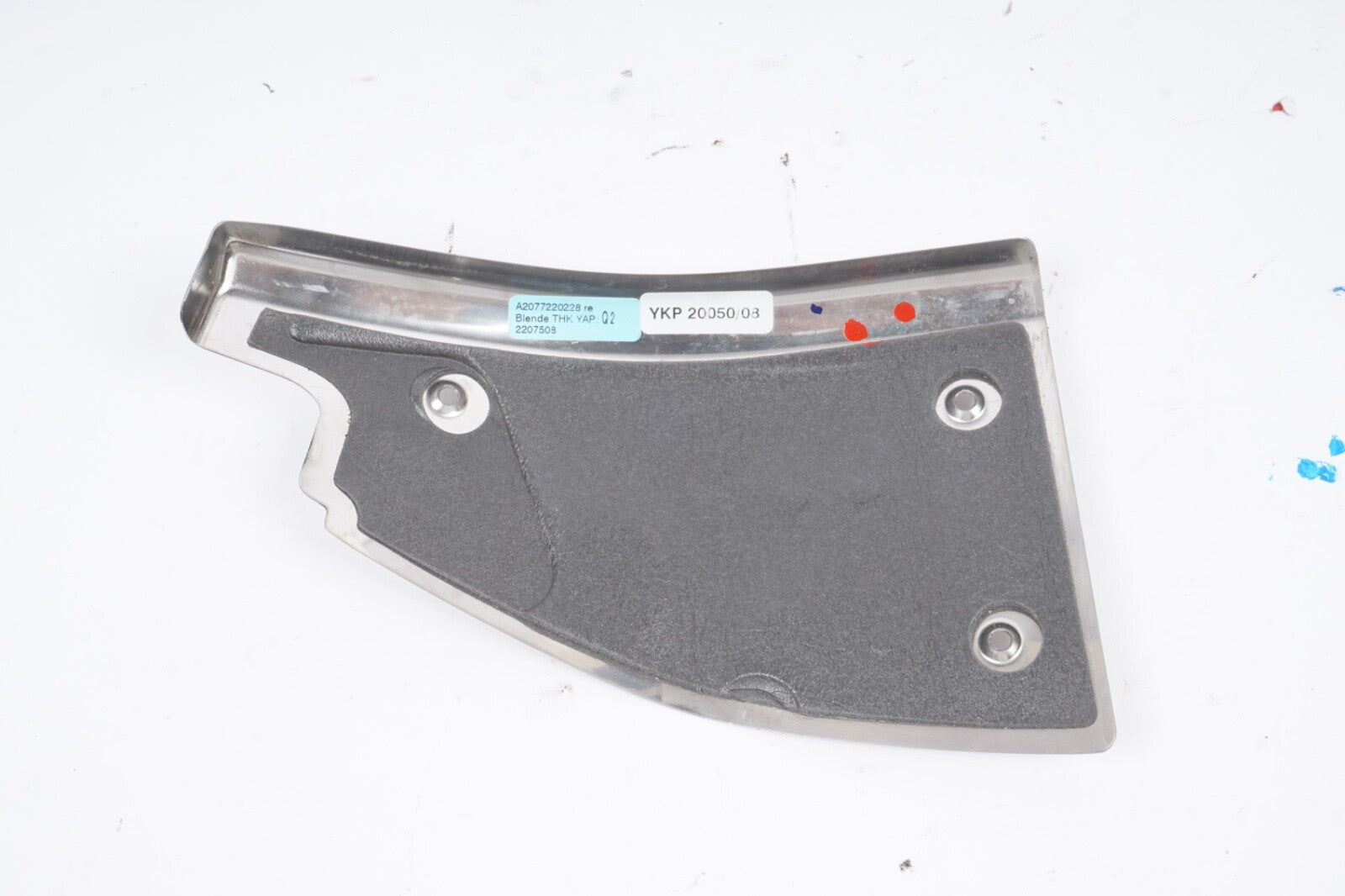 10-17 Mercedes W207 E350 E400 E550 Right Passenger Side Door Panel Edge Trim OEM