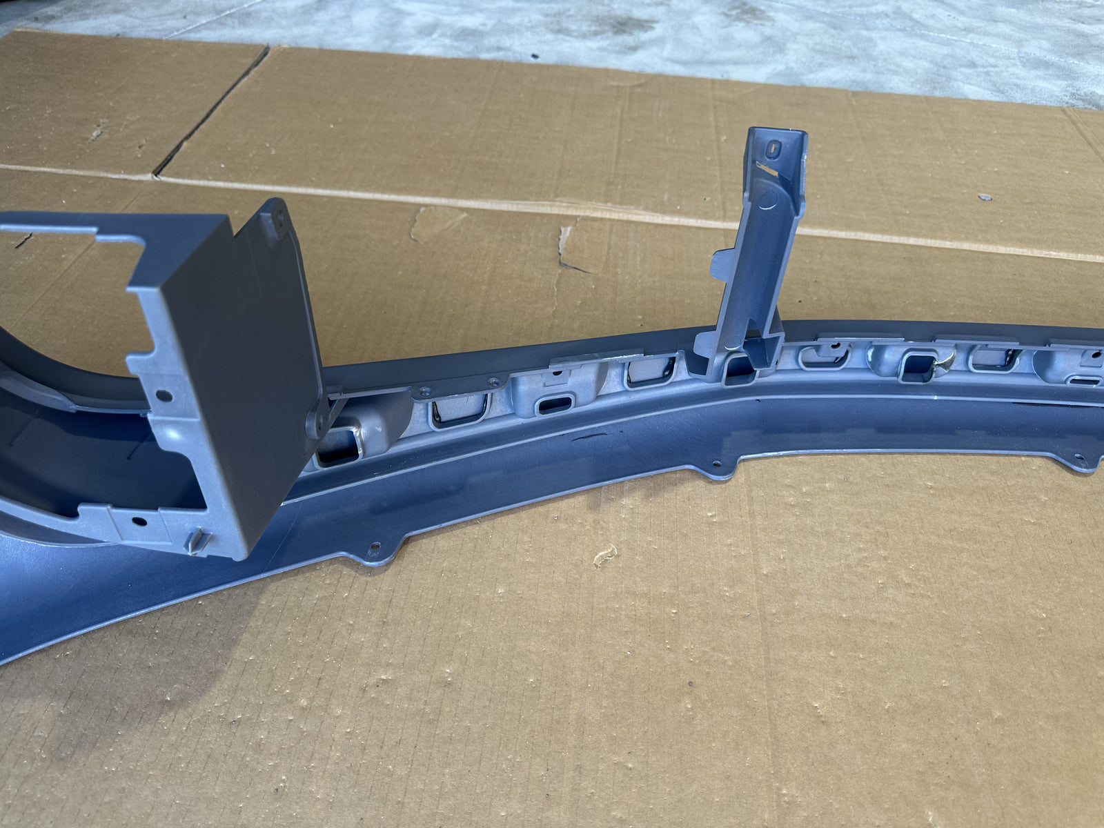 2011 - 2016 FRONT BUMPER FOR BENTLEY MULSANNE  3Y0807821P