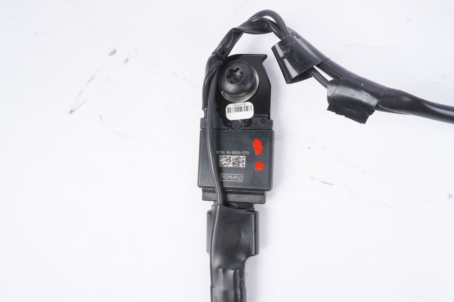 2015–2018 Ford Focus ST 2.0 Front Right Seat Belt Retractor OEM 8A53610D66BA