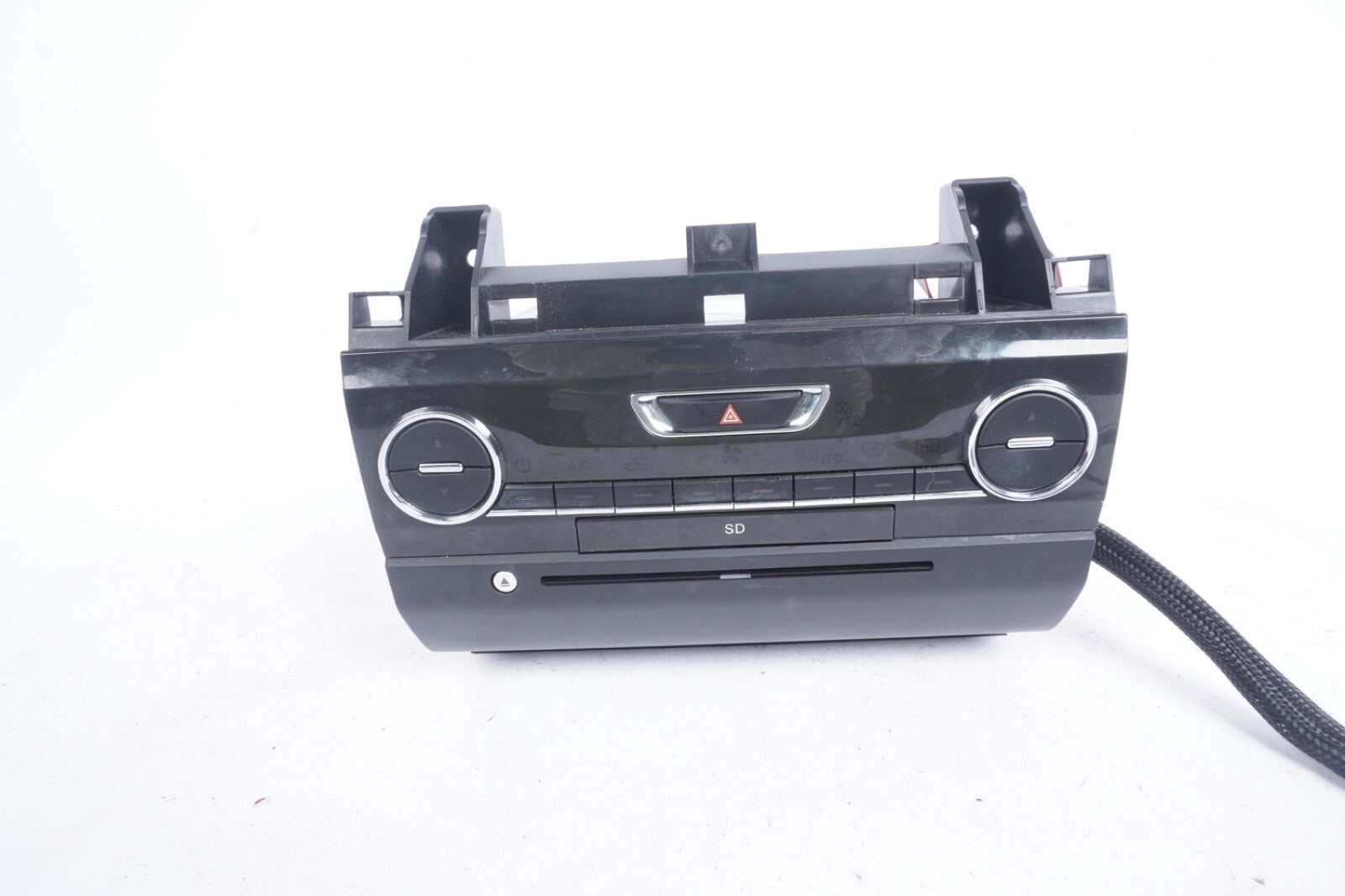 2014-2019 MASERATI GHIBLI CD CHANGER PLAYER RADIO CLIMATE CONTROL 670030228 OEM