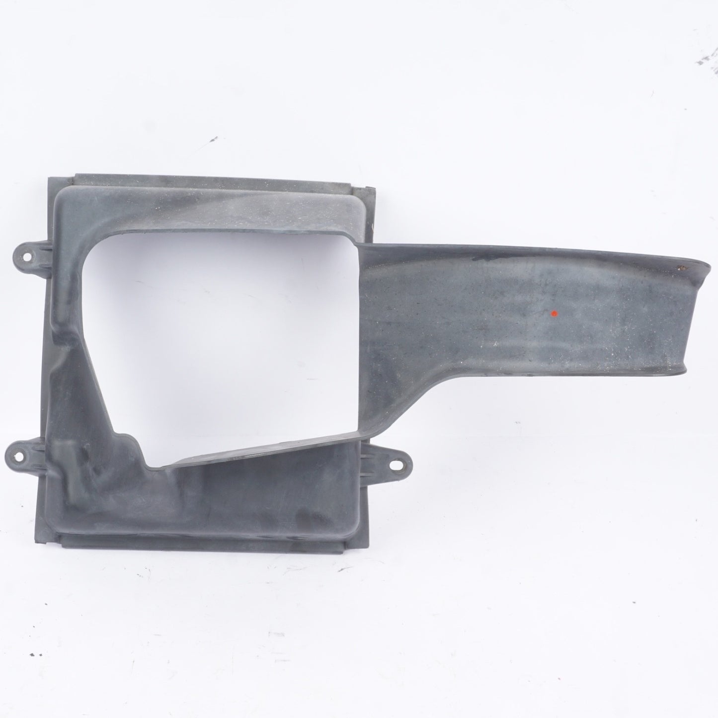 2014-2019 MASERATI GHIBLI FRONT LEFT DRIVER SIDE INTERCOOLER AIR DUCT GUIDE OEM