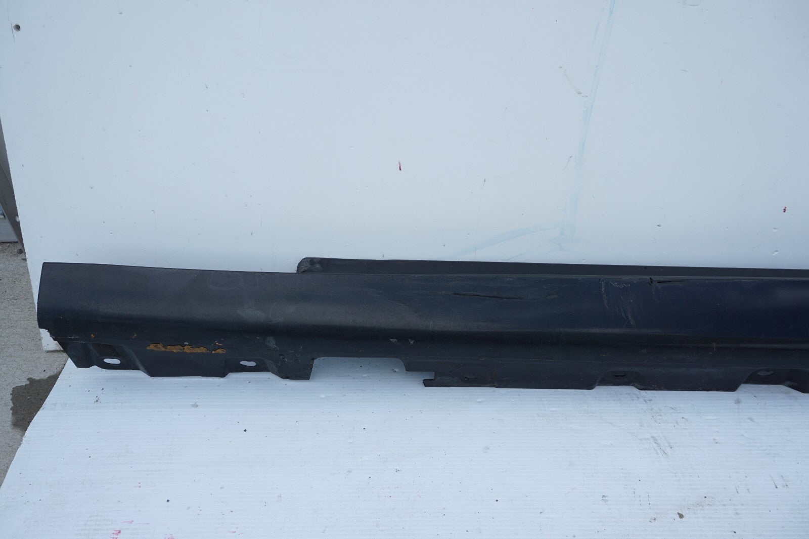 2010-2017 BMW 535I GT 550GT LEFT DRIVER SIDE SKIRT ROCKER PANEL OEM
